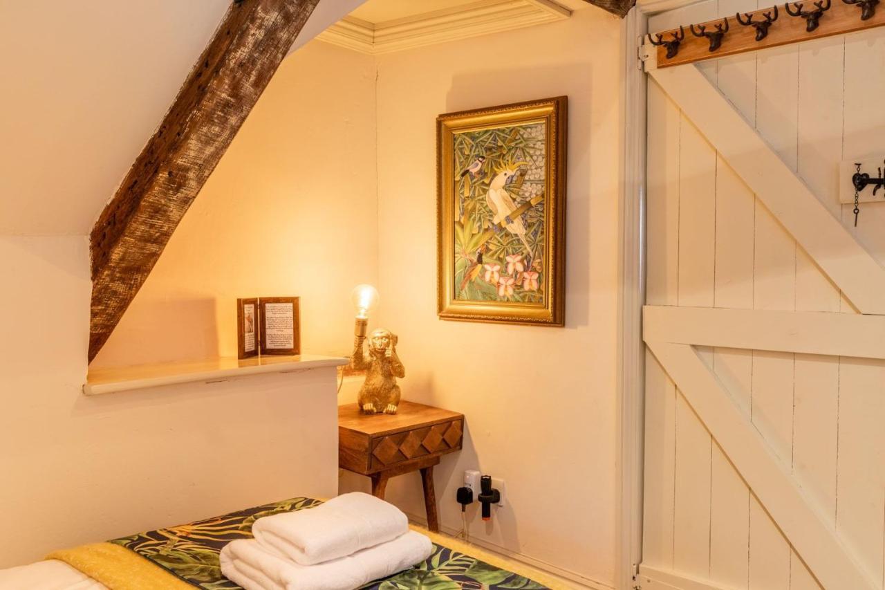 Host & Stay - The Old Paul Pry Holt (Norfolk) Exterior foto